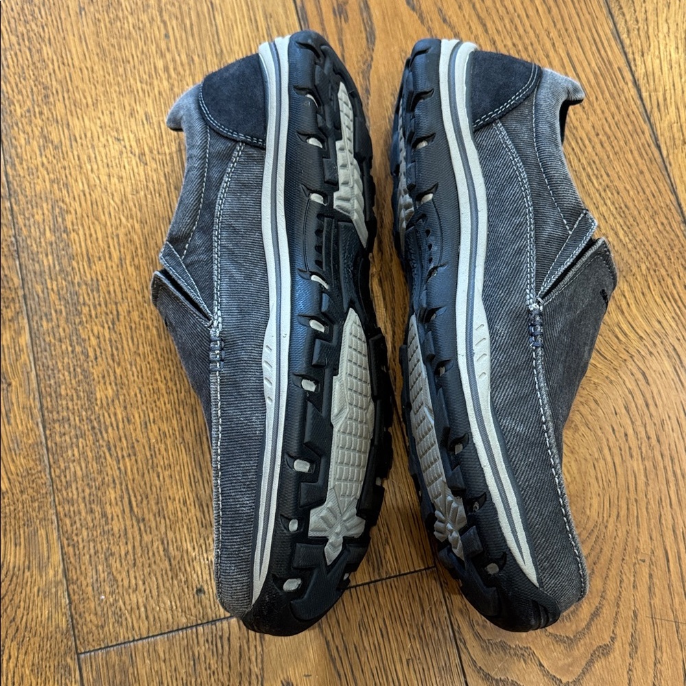 Skechers Creston Moseco Slip On Shoes Men Size 11.5 Charcoal Denim Relaxed Fit - Picture 3 of 6